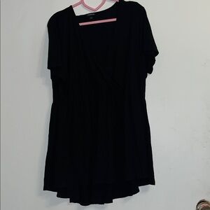 Torrid Elegant Black Short Sleeve Tee